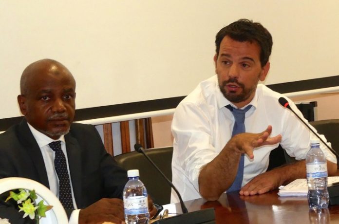 ARS, Mayotte, La Réunion, CHM, CHU, CESEM